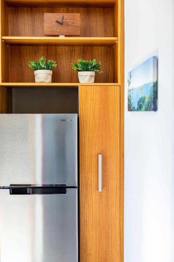 شقة Montipora Unit 3 - In The Heart Of Airlie, Wi-Fi And Netflix شاطئ إيرلي المظهر الخارجي الصورة